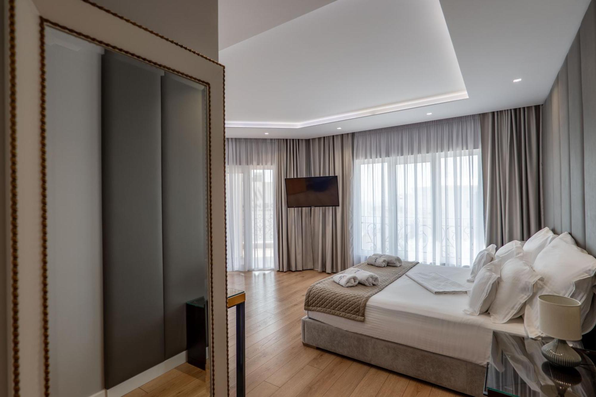 Ami Mar Hotel Саранда Екстер'єр фото
