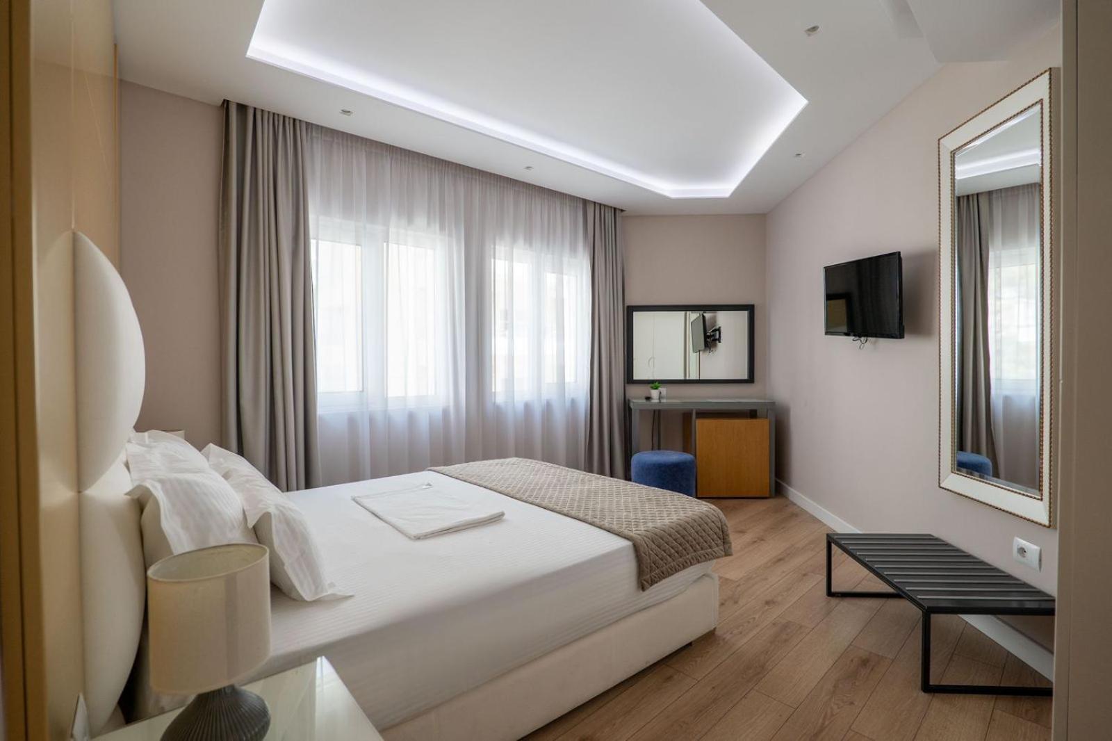 Ami Mar Hotel Саранда Екстер'єр фото
