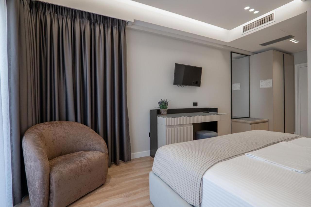 Ami Mar Hotel Саранда Екстер'єр фото