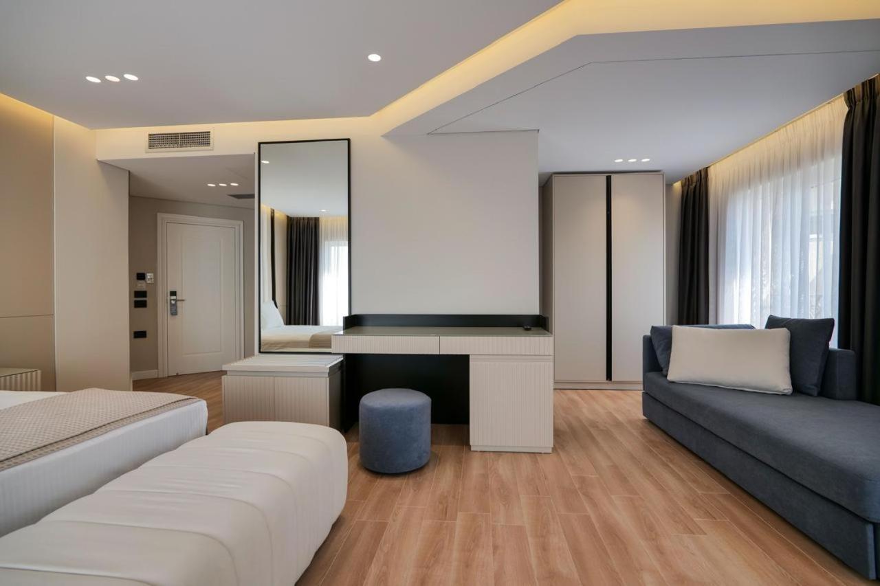Ami Mar Hotel Саранда Екстер'єр фото